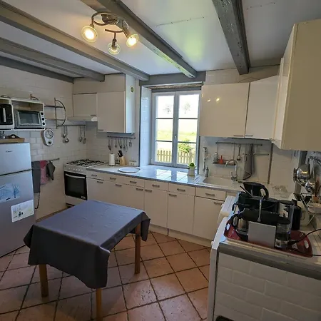En Foret Avec Terrasse Et Wifi A - Fr-1-589-769 Lantställe
