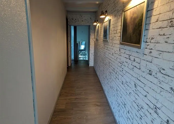 En Foret Avec Terrasse Et Wifi A - Fr-1-589-769 *